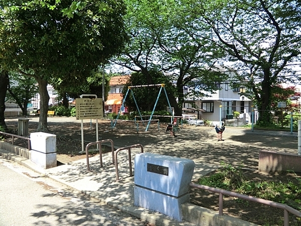 横浜市磯子区栗木２丁目の土地(左右手公園)