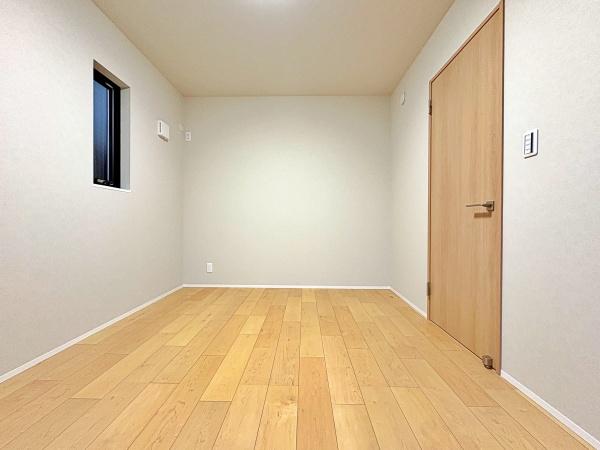 泉区新築戸建パントリーSICLDK19帖以上