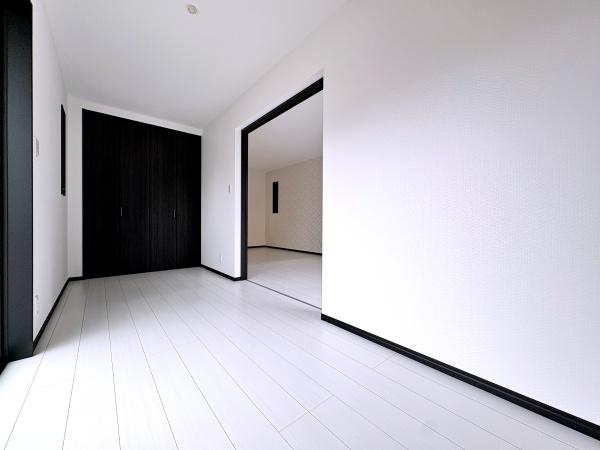 座間市新築戸建グルニエWIC納戸