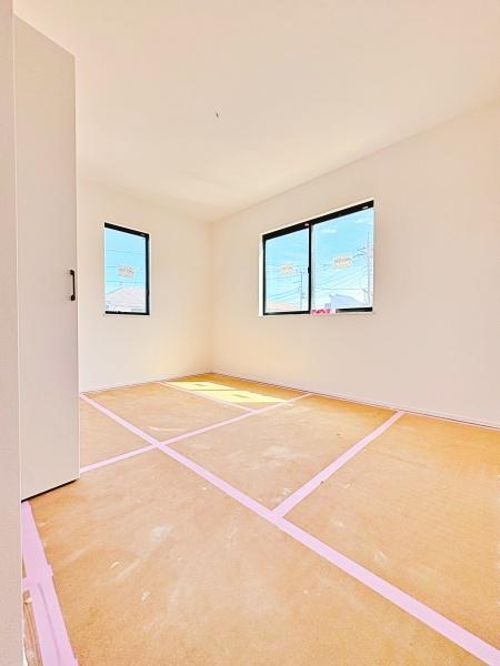 【2号棟】磯子区新築戸建駅歩10分SICパントリー