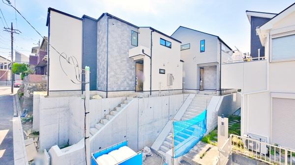 【3号棟】磯子区新築戸建駅歩10分SICパントリー
