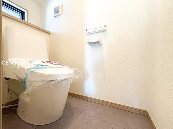中区新築戸建ビルトイン車庫パントリーリネン棚