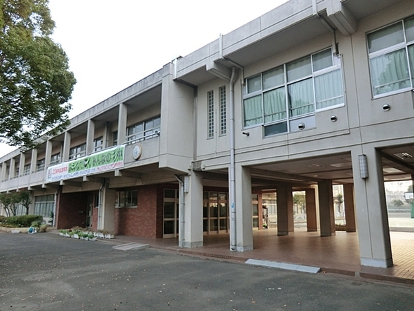 【B号棟】泉区新築戸建2台駐車可小学校歩4分(横浜市立いずみ野中学校)