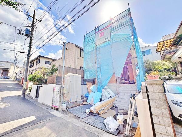 鶴見区新築戸建カースペース