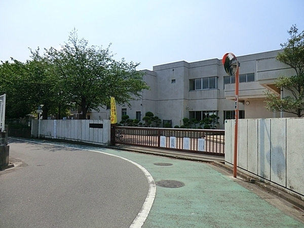 【2号棟】座間市新築戸建2台駐車可パントリー(座間市立中原小学校)