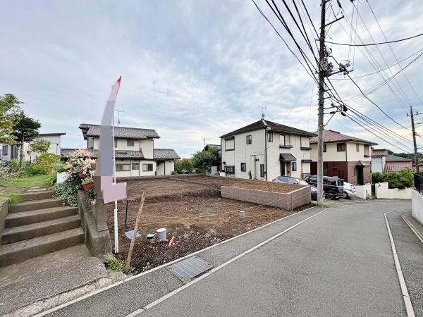 旭区新築戸建2台駐車可LDK19帖以上吹抜け