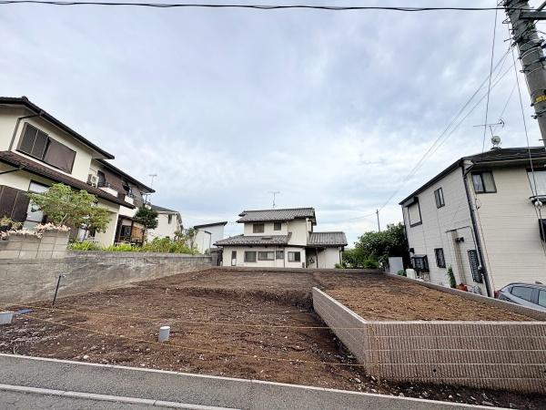 旭区新築戸建2台駐車可LDK19帖以上吹抜け
