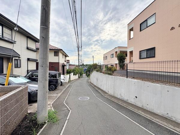 旭区新築戸建2台駐車可LDK19帖以上吹抜け