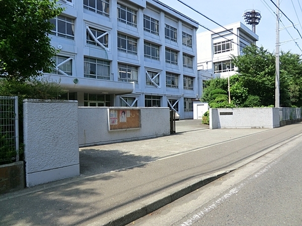 藤沢市石川５丁目の中古一戸建て(藤沢市立秋葉台中学校)