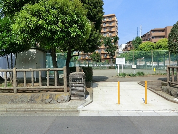 藤沢市石川５丁目の中古一戸建て(一色公園)