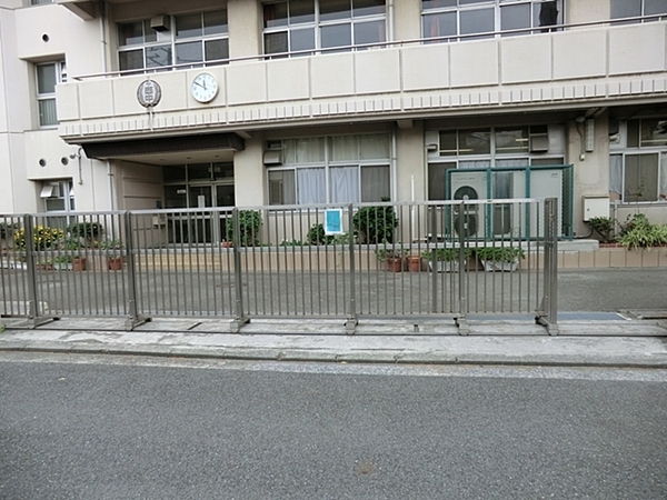 ロワール横濱レムナンツ【駅歩2分3駅3路線利用可】(横浜市立西中学校)