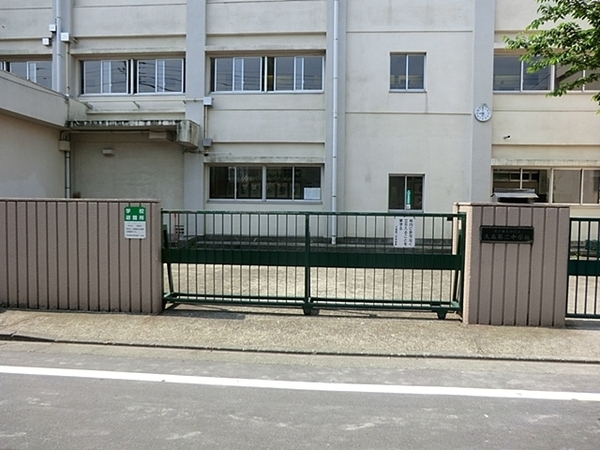 サンクタス大森ヴァッサーハウス【角部屋ペット可】(区立大森第二中学校)