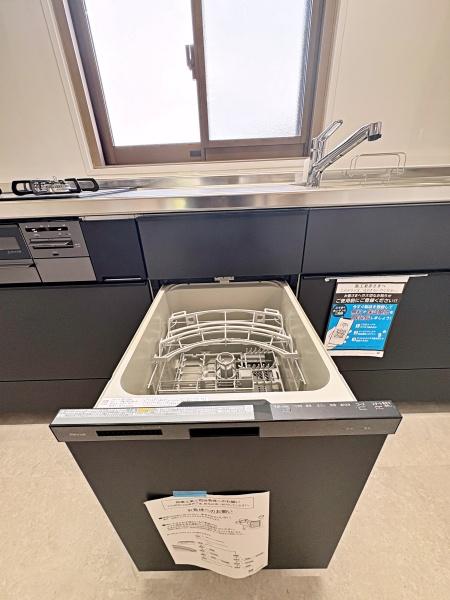 東急ドエル江田ロビニア【駅歩3分3方向角部屋】