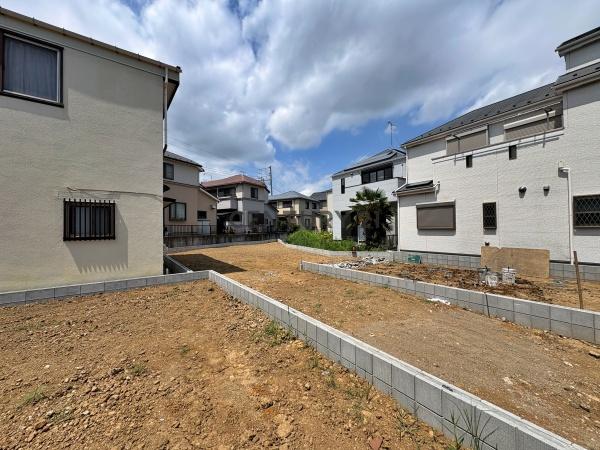 【3号棟】保土ケ谷区新築戸建パントリー2台駐車可
