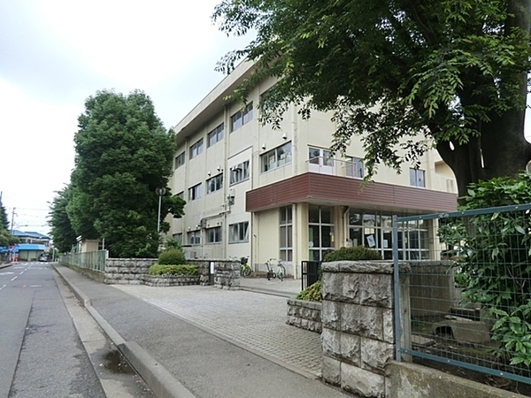【15号棟】相模原市新築戸建パントリー納戸(相模原市立上鶴間中学校)