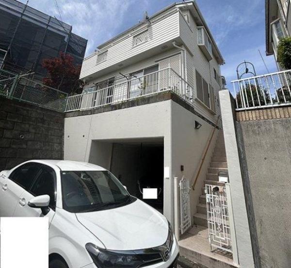 緑区中古戸建駅歩10分南向き吹抜け