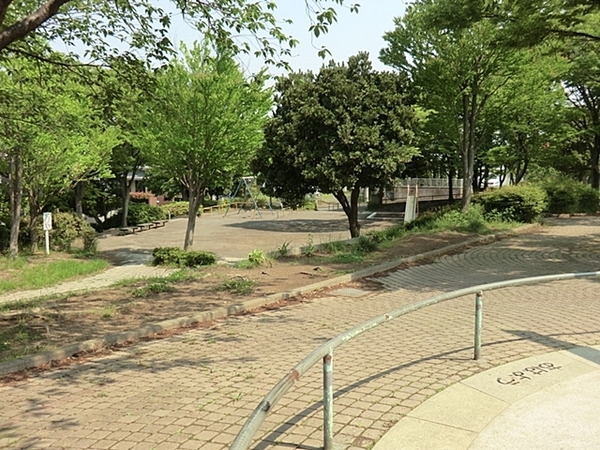 泉区新築戸建小・中学校歩10分圏内角地(領家四丁目公園)