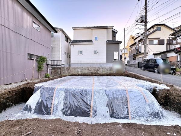 泉区新築戸建小・中学校歩10分圏内角地