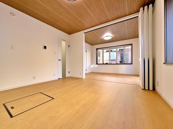 川崎市中古戸建グルニエ角地カースペース
