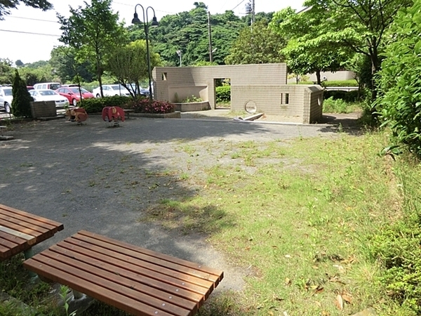 プレステージ磯子【駅歩5分LDK20帖以上】(森四丁目第二公園)