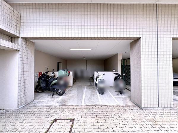 プレステージ磯子【駅歩5分LDK20帖以上】