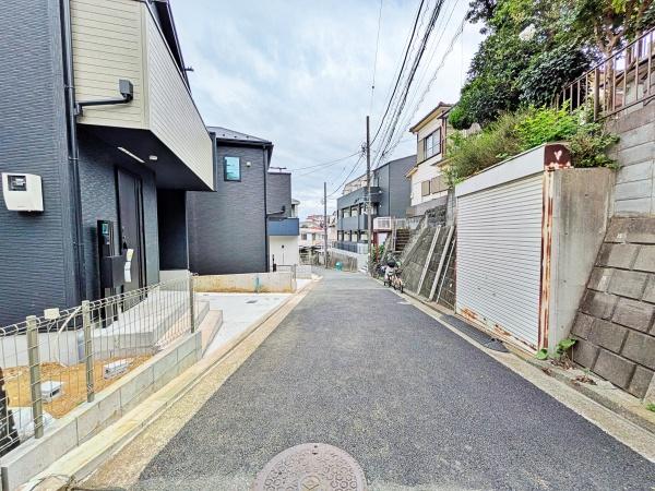 【2号棟】神奈川区新築戸建LDK18帖床下・全居室収納
