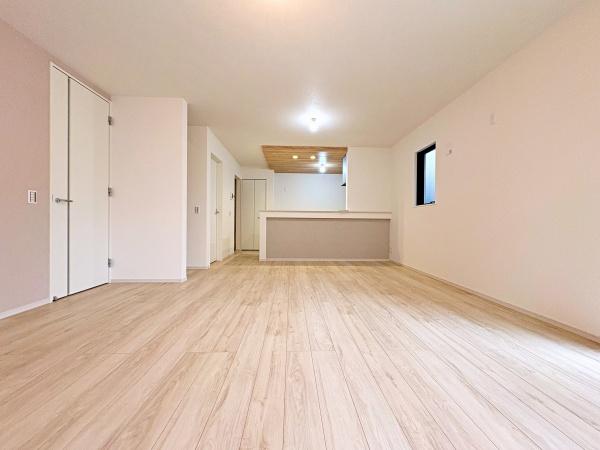 【2号棟】藤沢市新築戸建2台駐車可LDK19帖以上