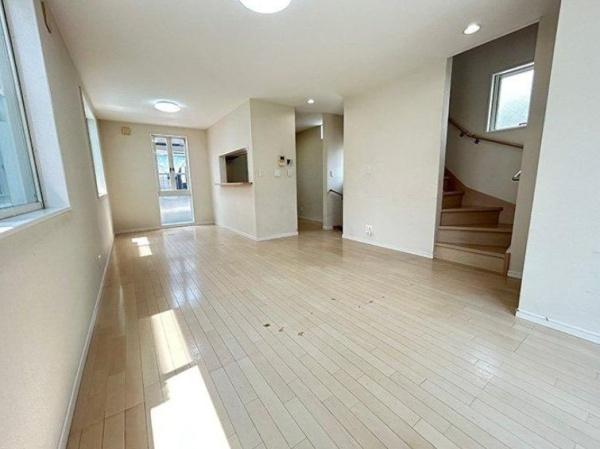 鶴見区中古戸建全居室南向きトレッサ横浜10分