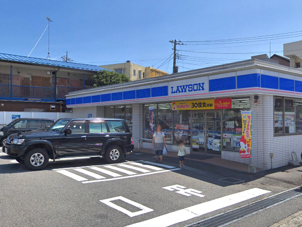 港南区新築戸建3台駐車可納戸(ローソン新東芹が谷店)