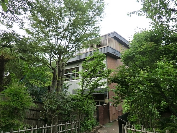 港南区新築戸建3台駐車可納戸(安部幼稚園)