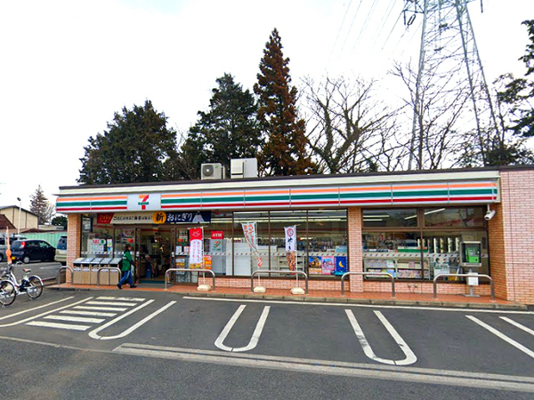 泉区新築戸建南向きLDK19帖(セブンイレブン横浜下飯田駅前店)