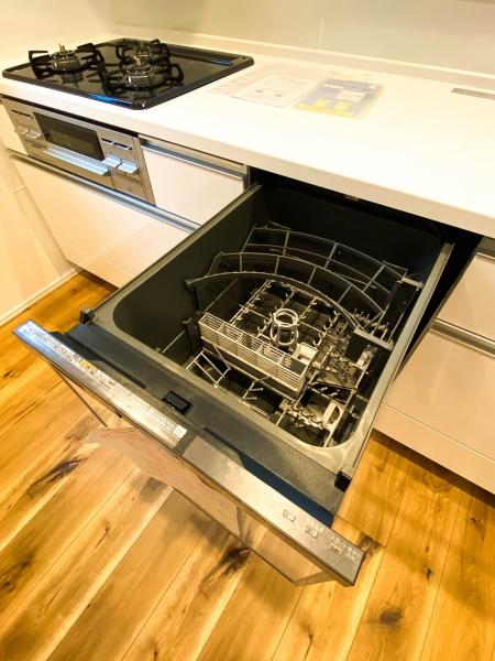 鶴見区新築戸建南向き日当たり◎ビルトインガレージ