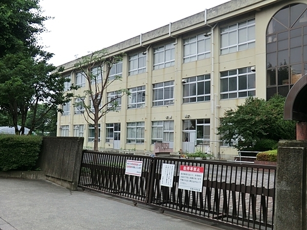 相模原市新築戸建大型浴室TVビルトインガレージ(相模原市立若草中学校)