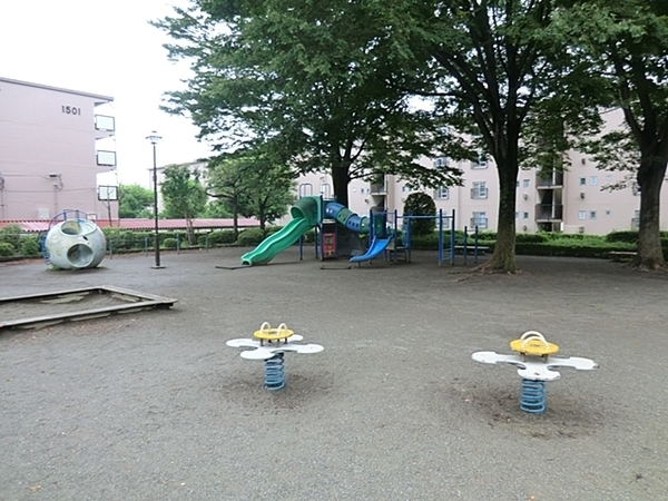 相模原市新築戸建大型浴室TVビルトインガレージ(相武台団地第２公園)