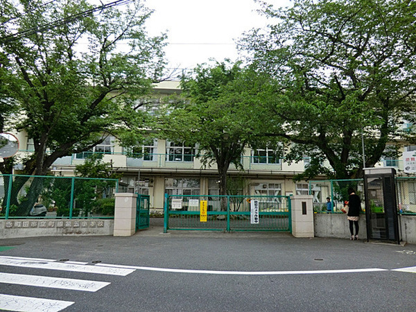 【2号棟】町田市新築戸建WICSIC南向き角地(町田市立町田第五小学校)