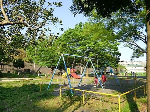 【2号棟】町田市新築戸建WICSIC南向き角地(奈良町大田平第二公園)