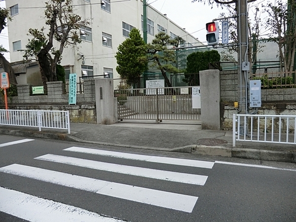 ダイアパレス西戸部【ランドマークタワービュー】(横浜市立一本松小学校)