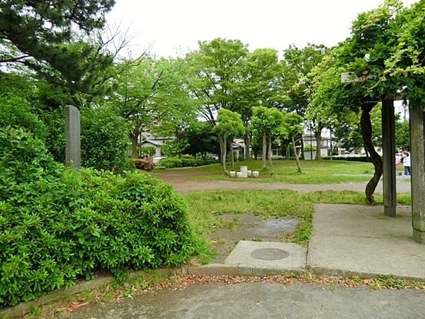 藤沢市本藤沢３丁目の中古一戸建て(善行南公園)
