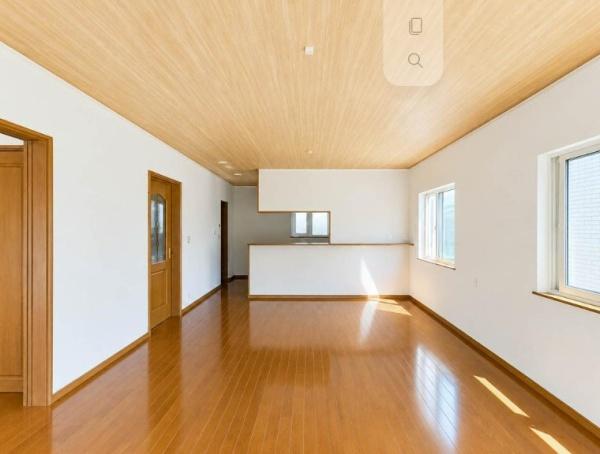 南区中古戸建駅歩6分南向きLDK18帖駐車2台