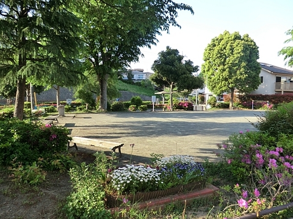 横浜市緑区三保町の中古一戸建て(三保公園)
