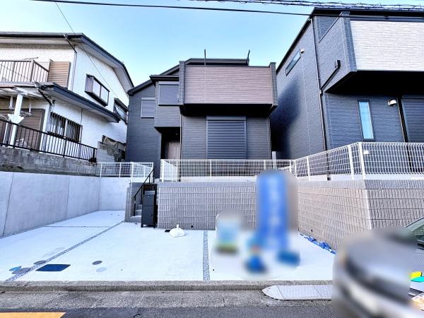 戸塚区新築戸建LDK19帖南向きWICパントリー