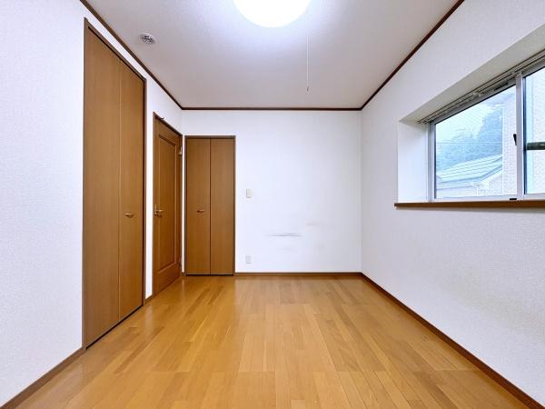 横浜市磯子区岡村６丁目の中古一戸建て