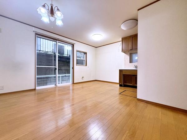 磯子区中古戸建南面バルコニーリフォーム