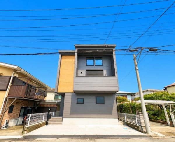 綾瀬市新築戸建納戸ロフト前面道路6ｍ以上
