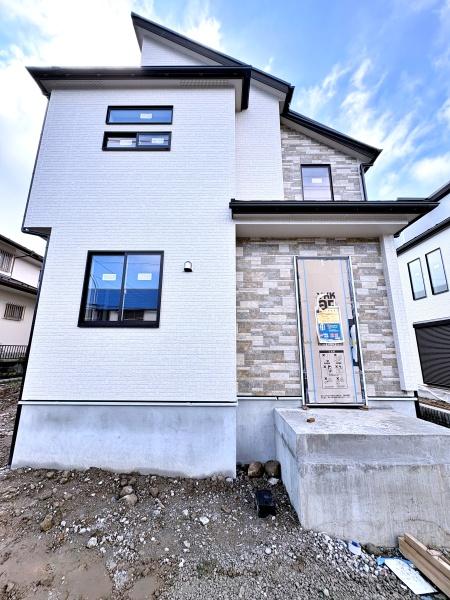 【2号棟】栄区新築戸建3台駐車可LDK18帖以上