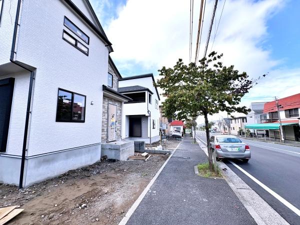 【2号棟】栄区新築戸建3台駐車可LDK18帖以上