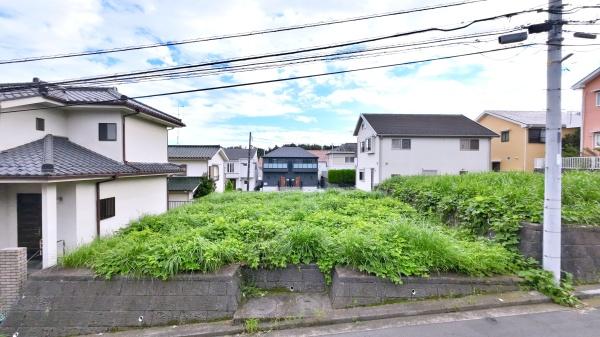 泉区売地建築条件無し駅歩10分整形地