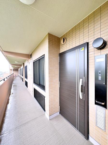 コスモ鶴見岸谷公園【駅歩9分南面バルコニー】