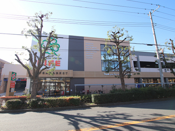 サンライズ鶴見【最上階駅歩6分】(ライフ鶴見下野谷町店)