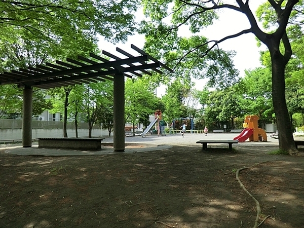 港北ニュータウンイオ７番館【ペット飼育可】(茅ケ崎東れんげ公園)